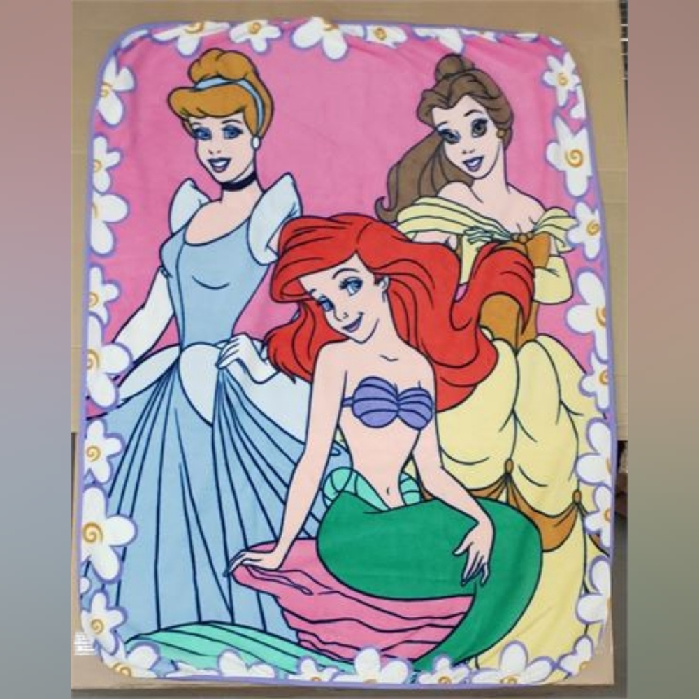 NEW Disney Princess Blanket Pink Floral Ariel Belle Cinderella